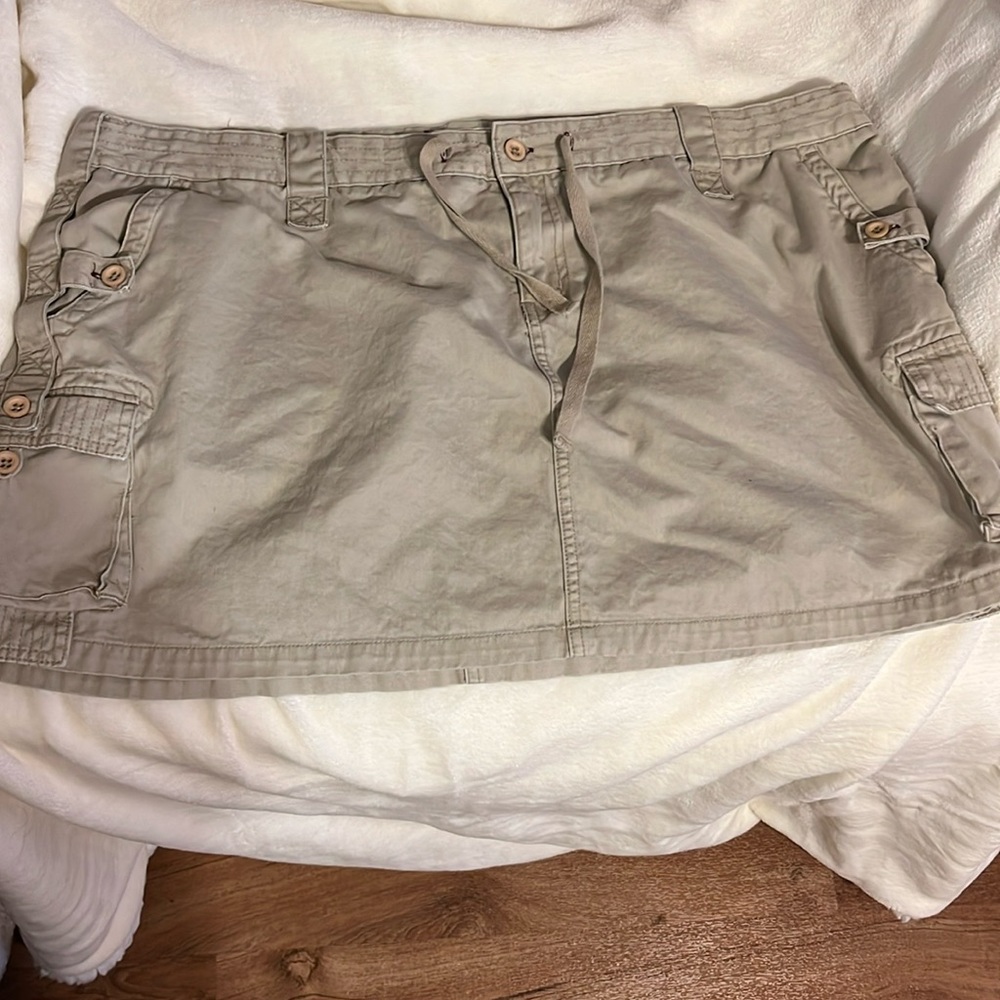 Chor cargo mini skirt